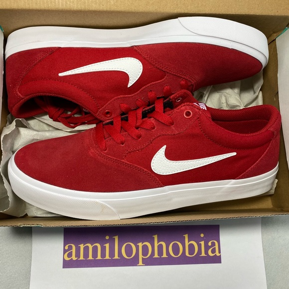 nike sb chron red